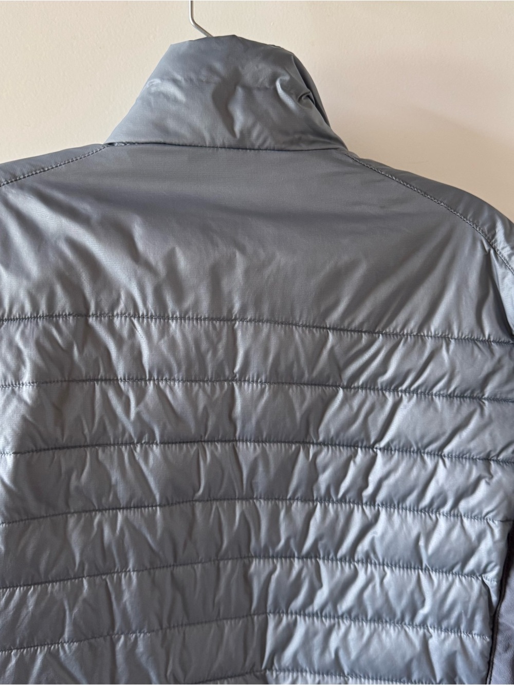 Columbia puffer coat - Picture 5 of 13